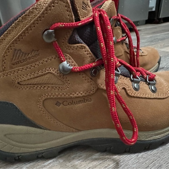 -SOLD-Columbia Newton Ridge Plus Waterproof Amped Hiking Boot Size 7.5 - Picture 5 of 15